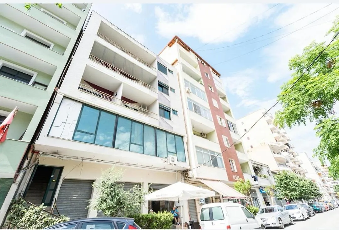 Marana Apartament\'S contacts